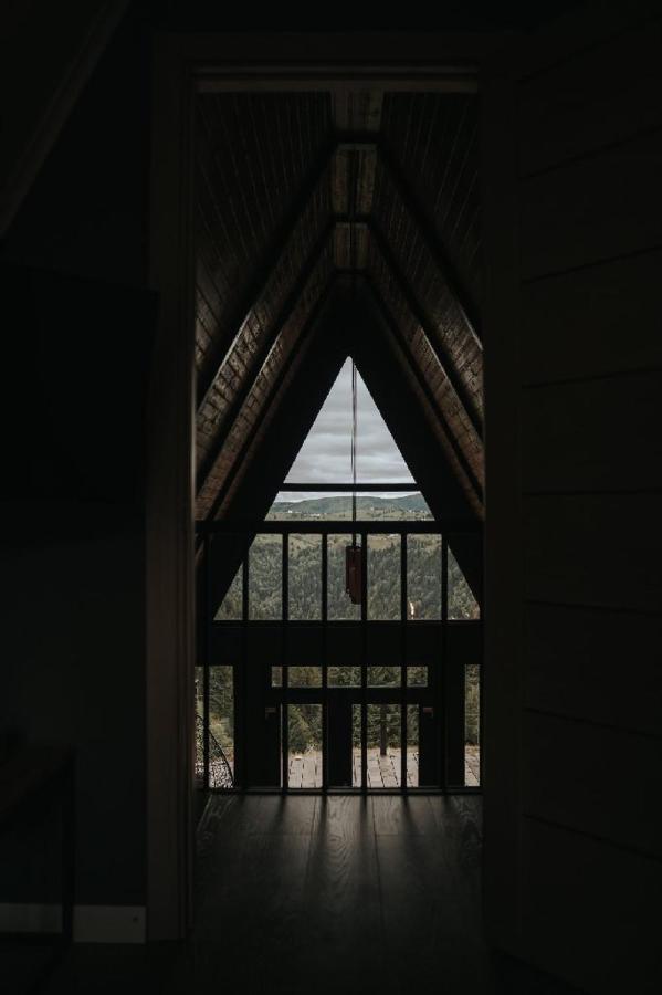 Nordik Cabin - Aframe With 2 Bedrooms Mărişel Dış mekan fotoğraf